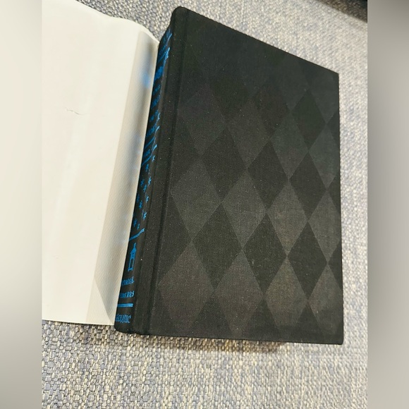 Harry Potter Order of the Phoenix Hardcover Deluxe Edition w/ Slipcover Box - Picture 13 of 13